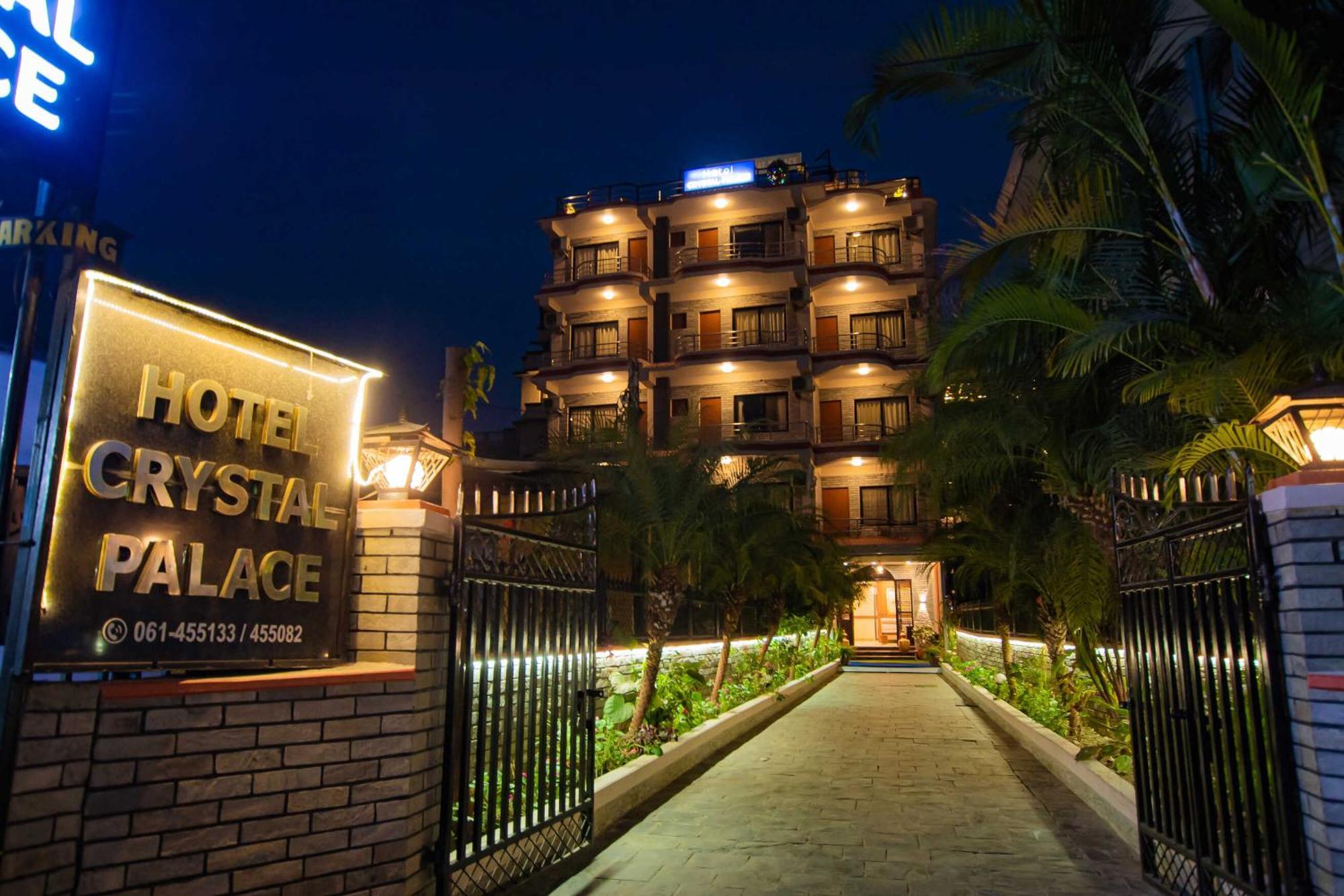 Hotel Crystal Palace Pokhara Eksteriør bilde