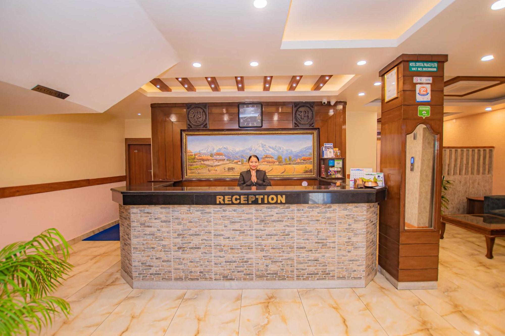 Hotel Crystal Palace Pokhara Eksteriør bilde