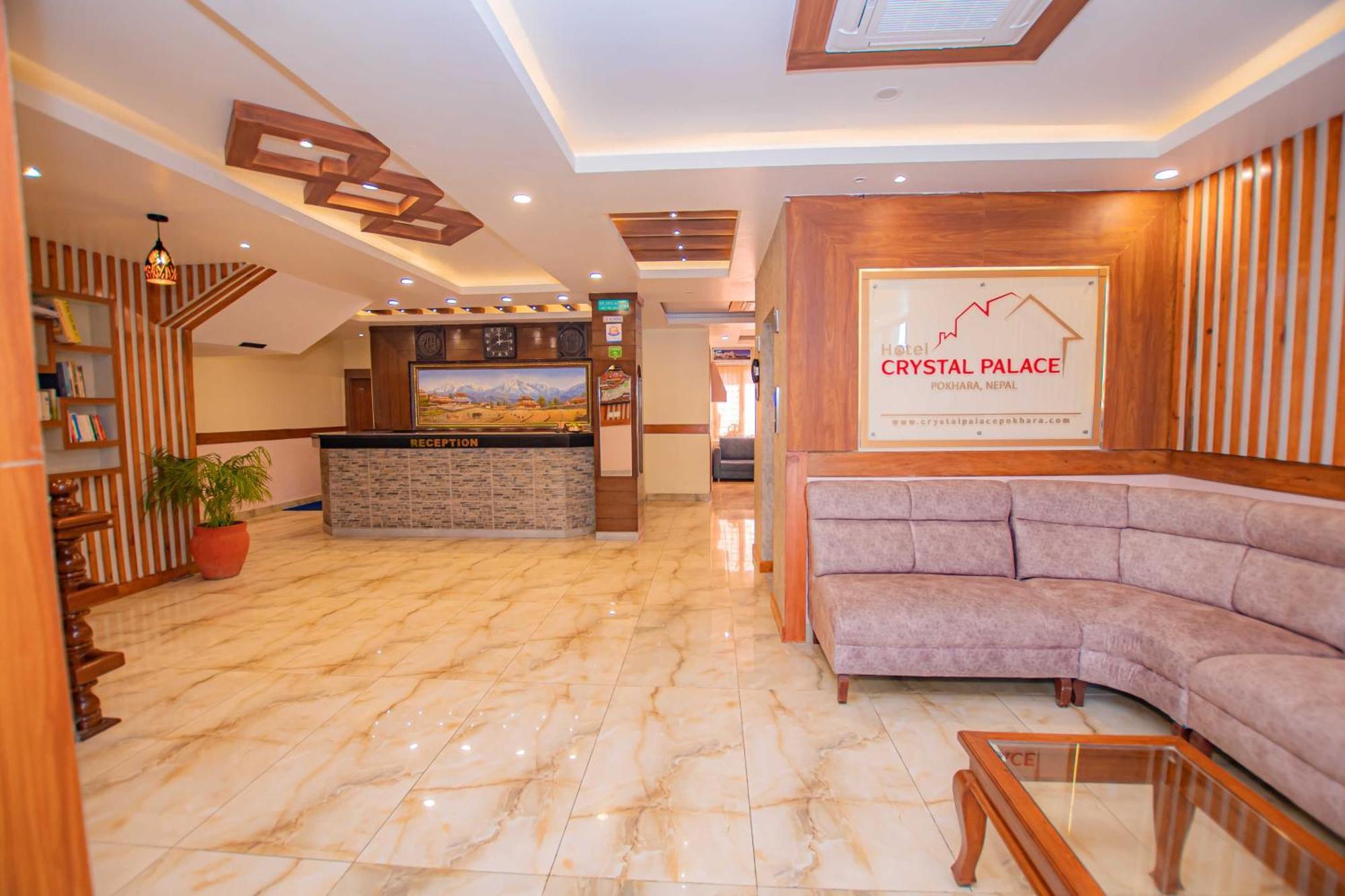 Hotel Crystal Palace Pokhara Eksteriør bilde